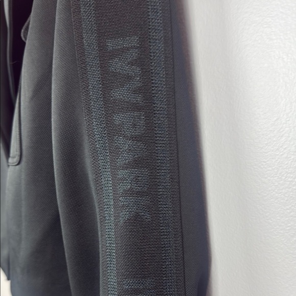 Adidas x Ivy Park Black and Gold Crop Suit Jacket Blazer Size 1X - Picture 9 of 15